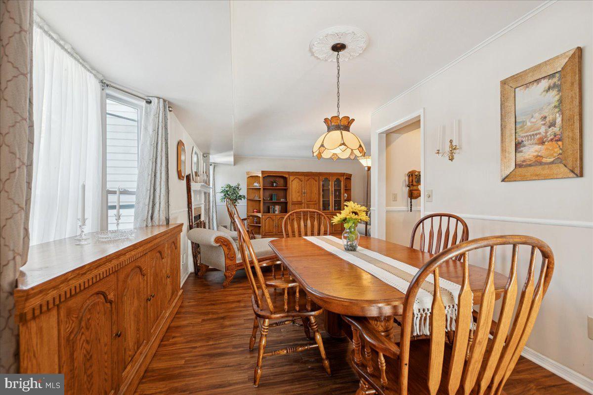 41 Sweet Gum Road Howell, NJ 07731 - Photo 10 of 48