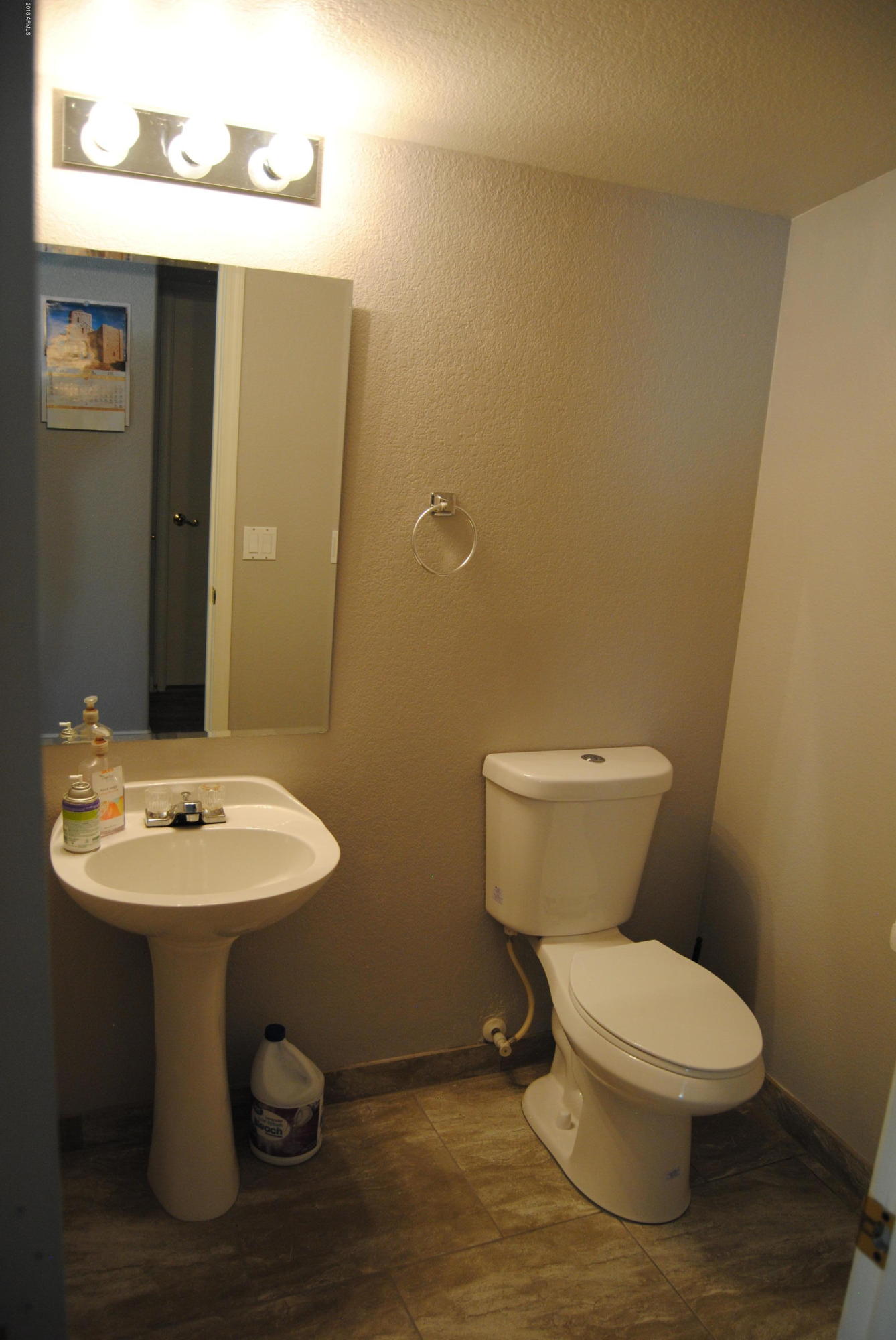1225 East St John Road Phoenix, AZ 85022 - Photo 13 of 34 DSC_0356
