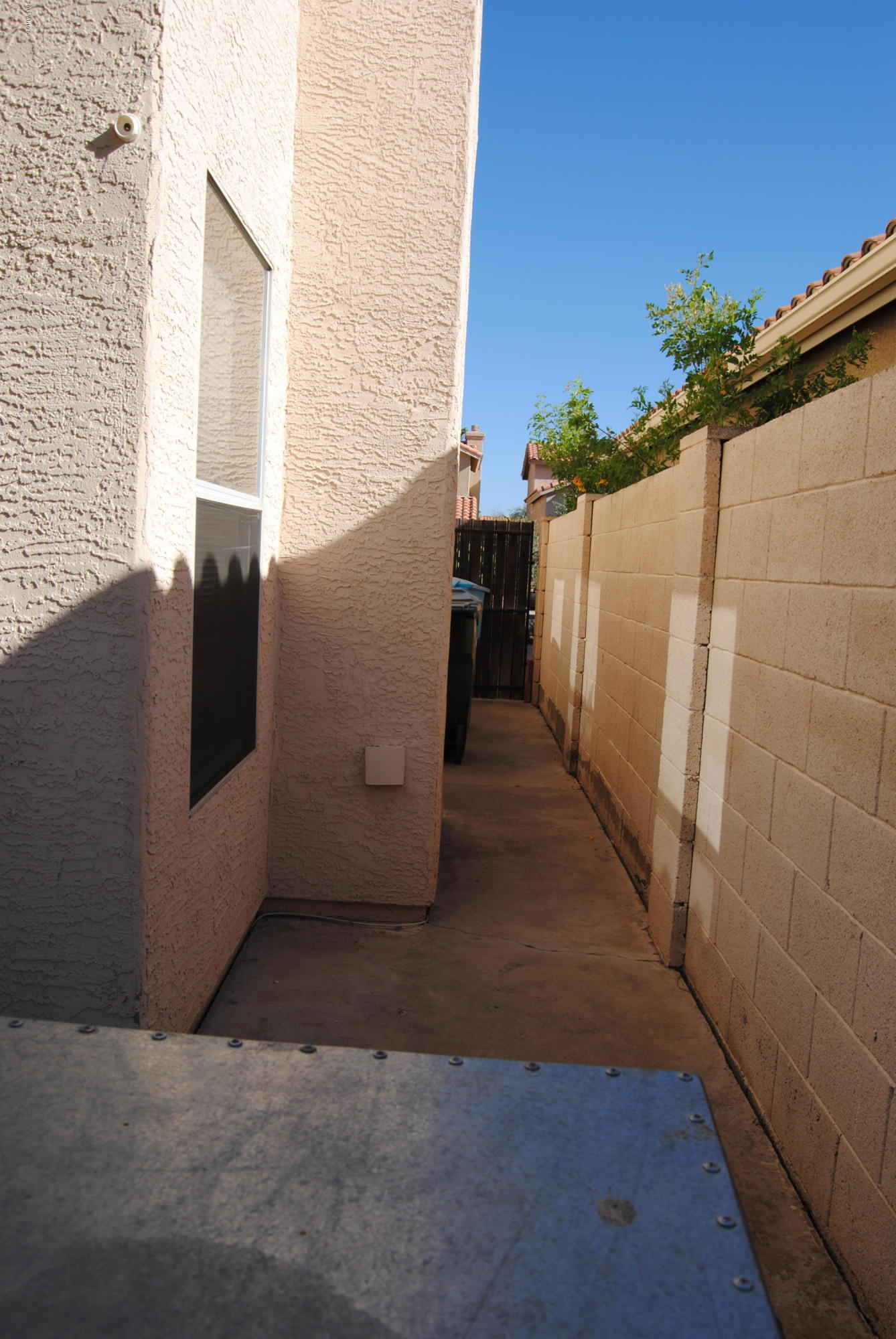 1225 East St John Road Phoenix, AZ 85022 - Photo 32 of 34 DSC_0374