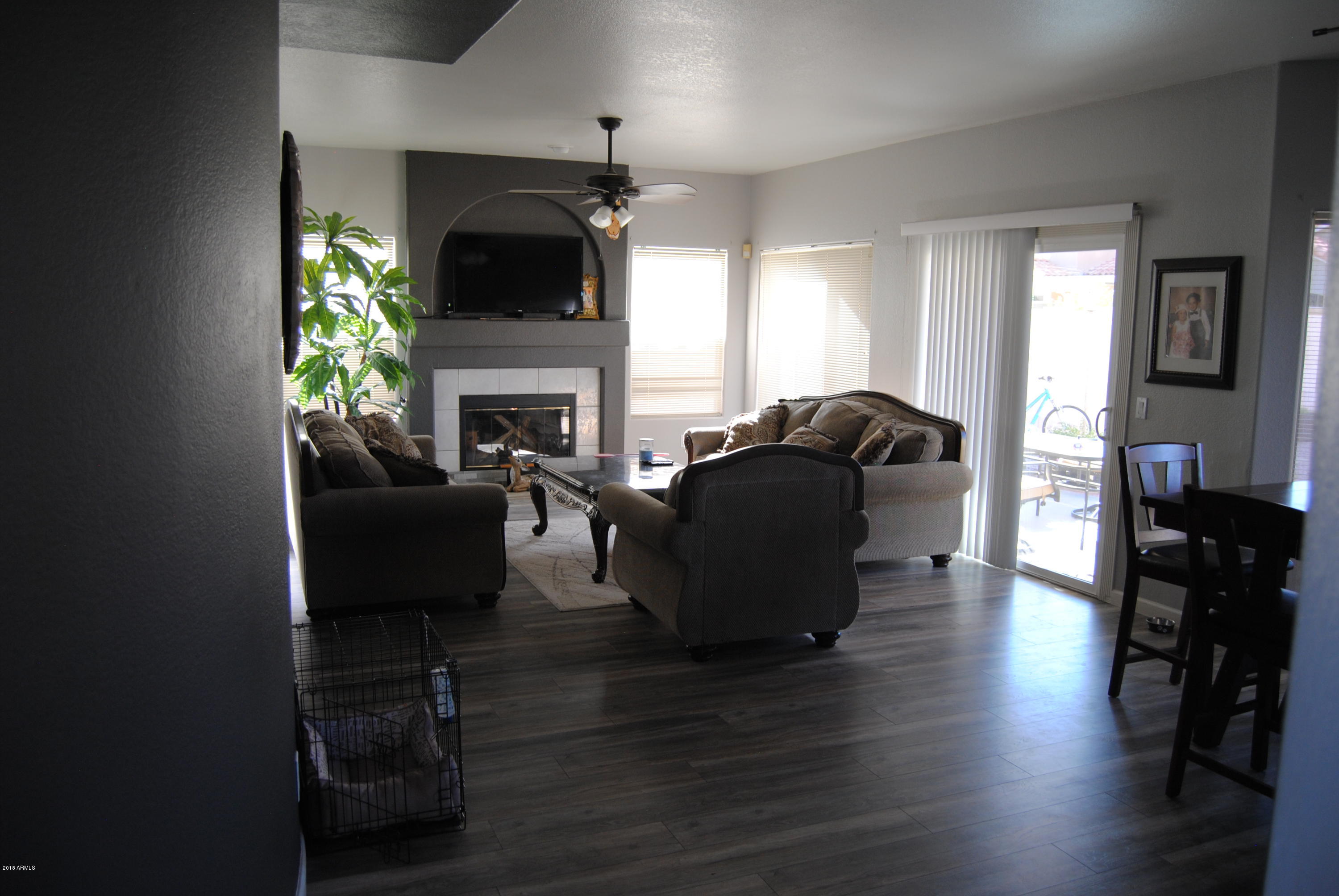 1225 East St John Road Phoenix, AZ 85022 - Photo 6 of 34 DSC_0349