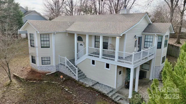 $399,900 | 2815 Bustlehead Court, Charlotte, NC 28262