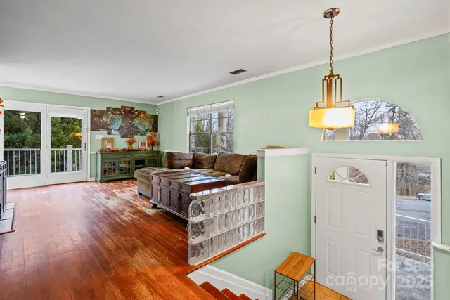 $399,900 | 2815 Bustlehead Court, Charlotte, NC 28262