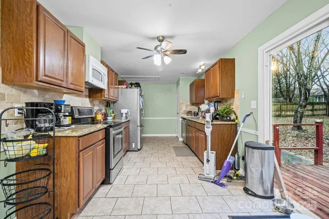 $399,900 | 2815 Bustlehead Court, Charlotte, NC 28262