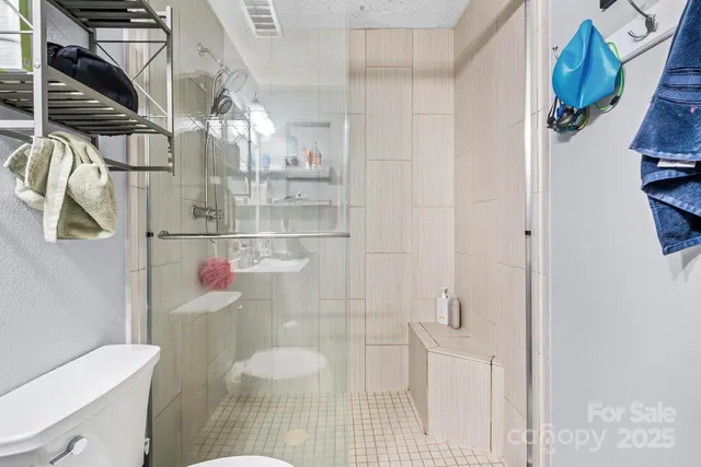 $399,900 | 2815 Bustlehead Court, Charlotte, NC 28262