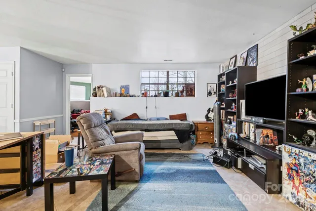 $399,900 | 2815 Bustlehead Court, Charlotte, NC 28262