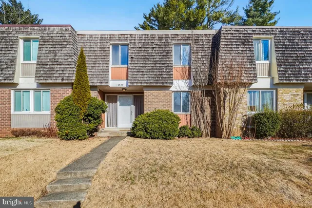 $385,000 | 10559 Cambridge Court, Montgomery Village, MD 20886