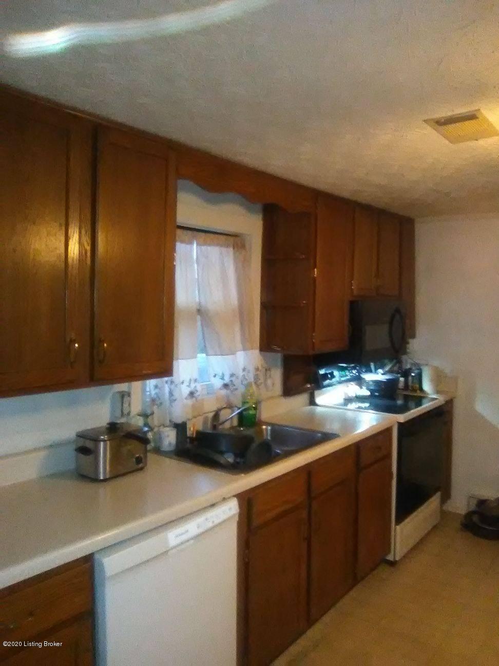 2168 Bloomington Road Leitchfield, KY 42754 - Photo 8 of 21 87076996_142392523554079_515094471320063