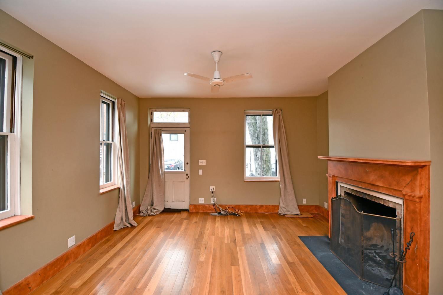 1306 Spring Street Cincinnati, OH 45202 - Photo 6 of 43