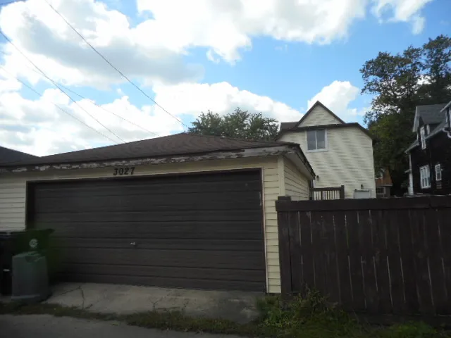 $335,000 | 3027 Clarence Avenue, Berwyn, IL 60402