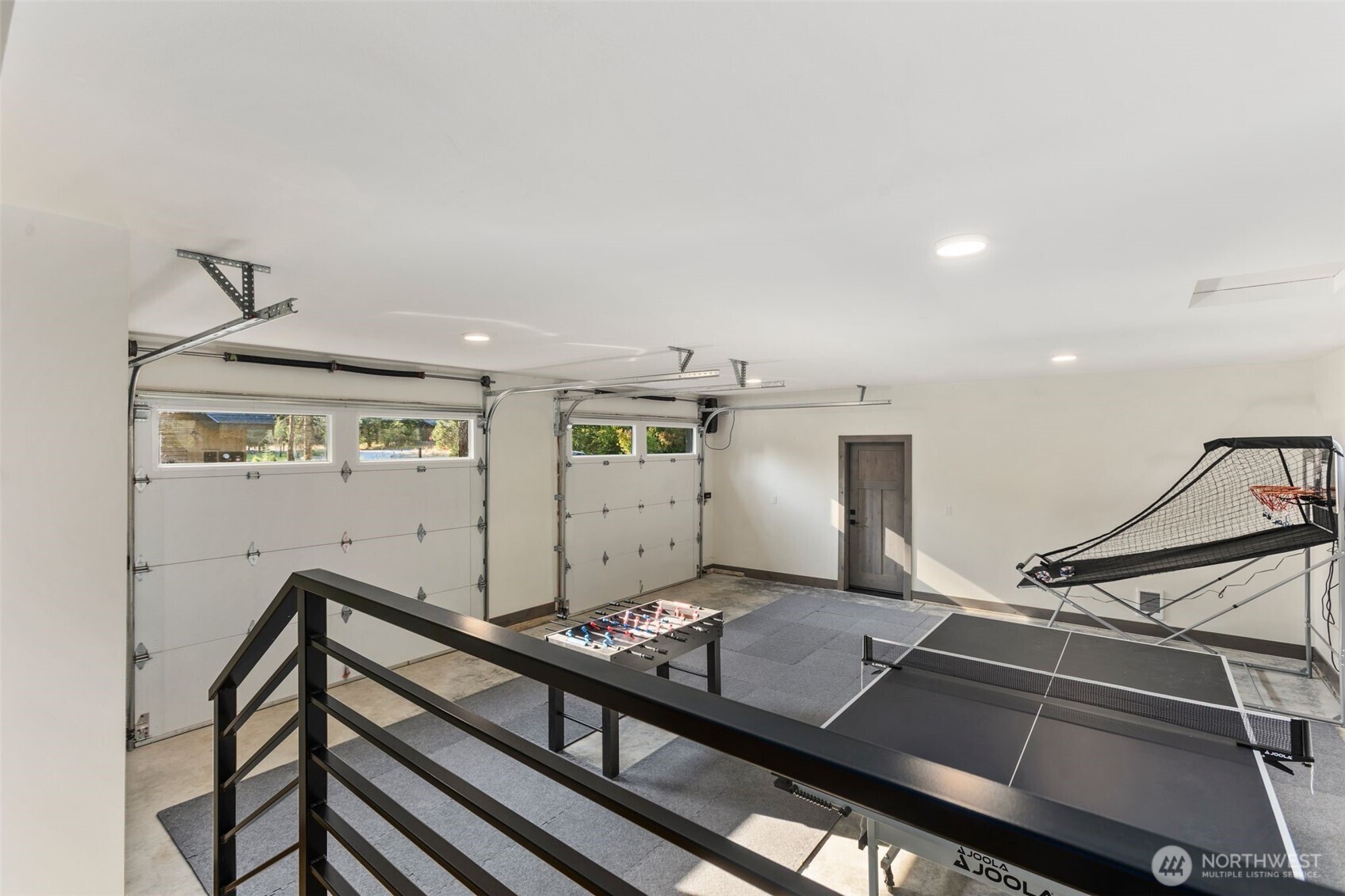 90 Portal Cle Elum, WA 98922 - Photo 34 of 38 a view of a room with gym equipment