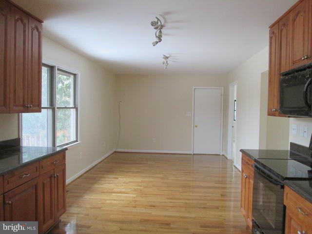 4119 London Bridge Road Finksburg, MD 21048 - Photo 5 of 30 Dining Room