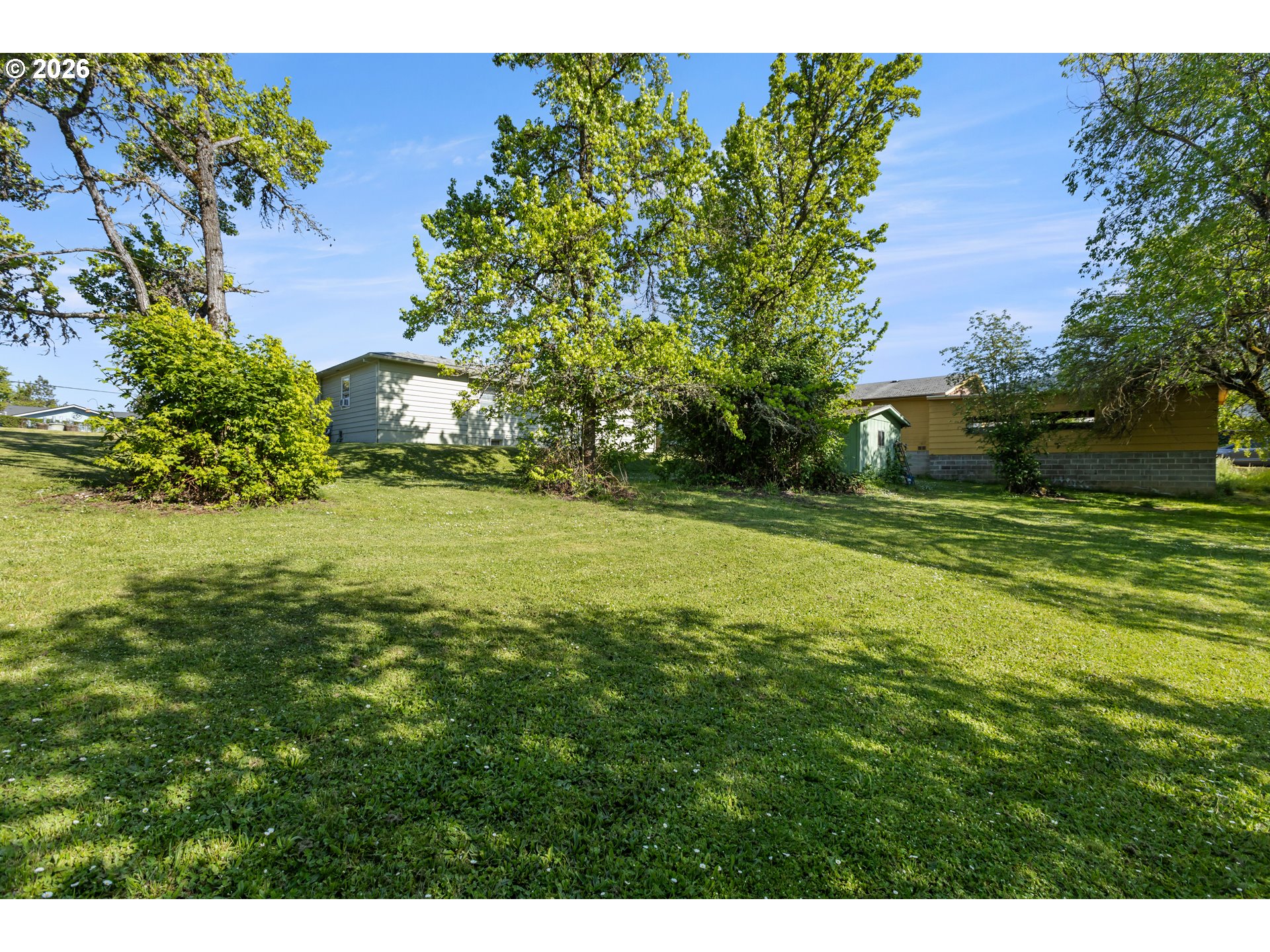 311 Southeast Grape Avenue Winston, OR 97496 - Photo 34 of 36