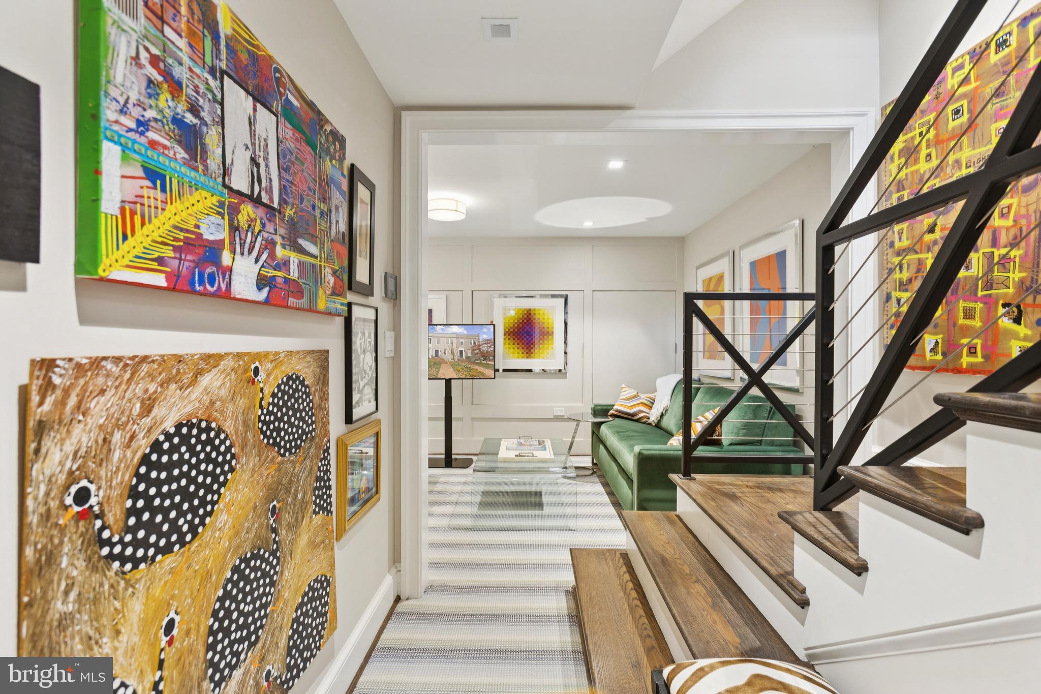 1724 34th Street Northwest Washington, DC 20007 - Photo 22 of 38 a view of an entryway