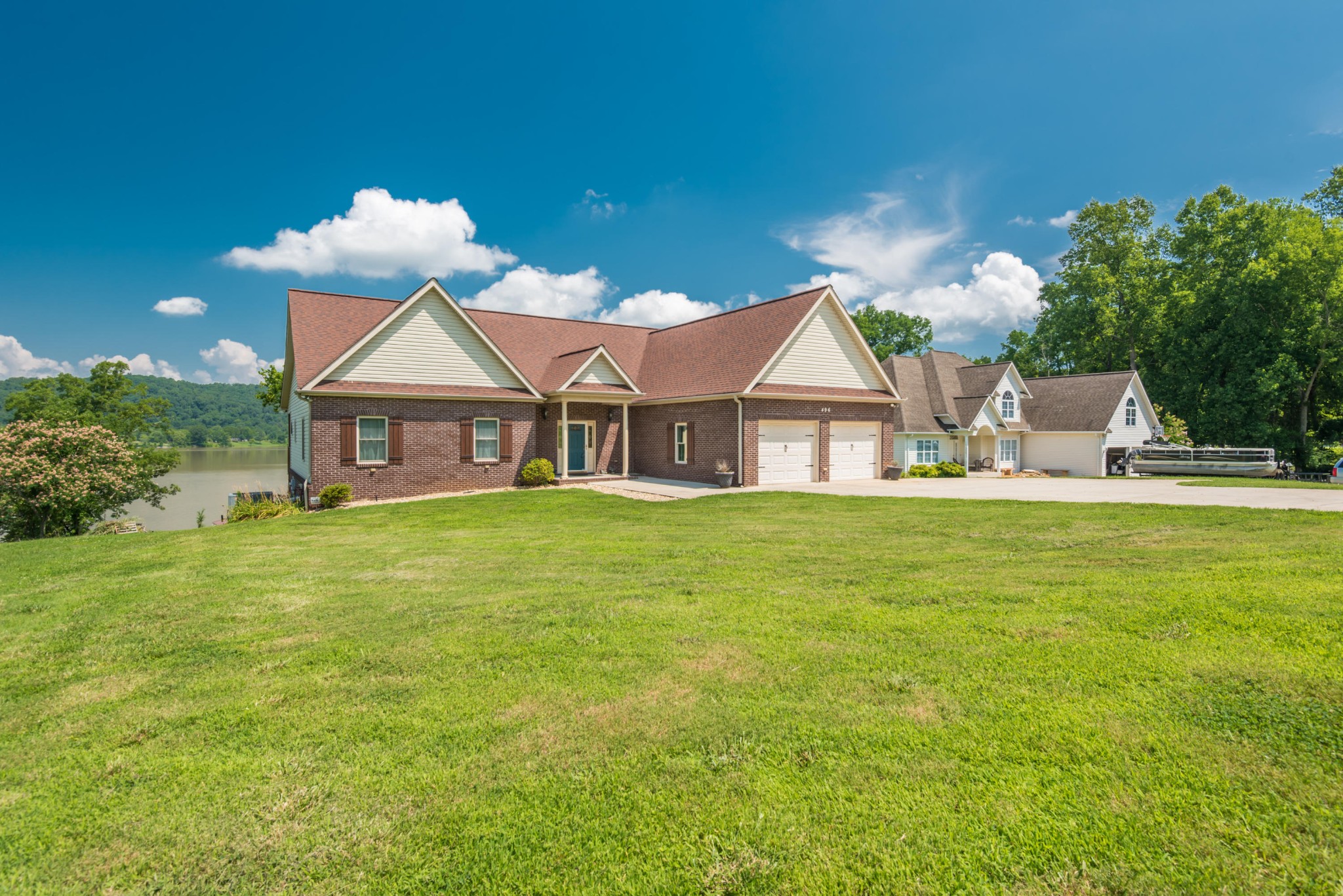 496 Emory River Road Harriman, TN 37748 - Photo 2 of 40 Gallery Image 2