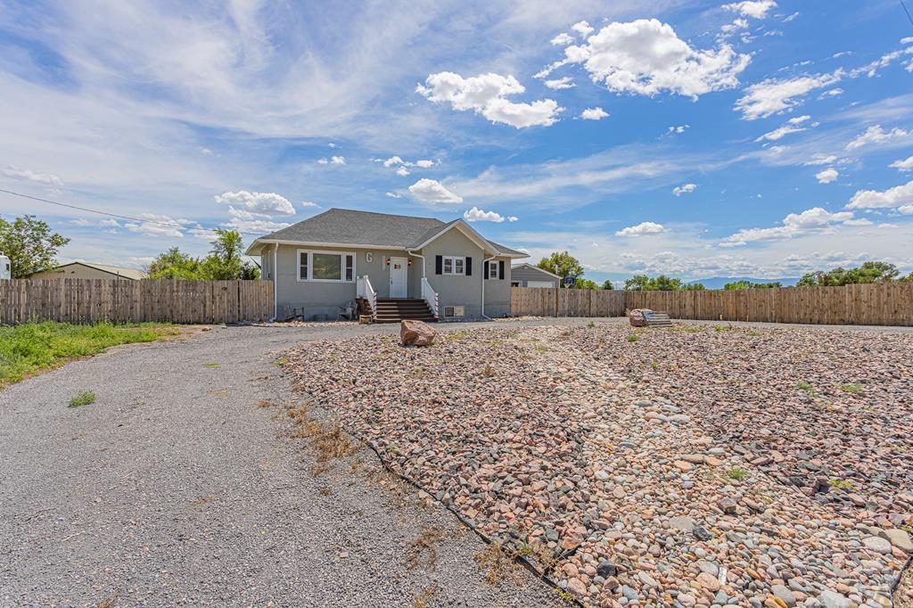 26960 Williams Road Pueblo, CO 81006 - Photo 4 of 41 Gallery Image 4