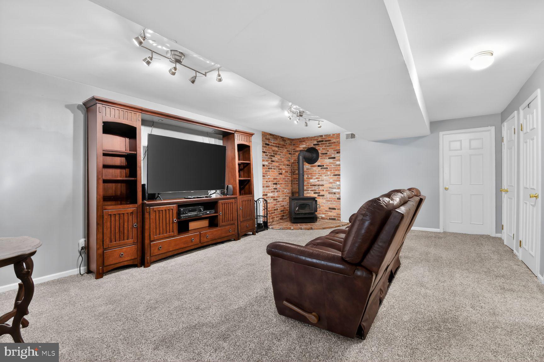 604 Somersworth Way Silver Spring, MD 20902 - Photo 22 of 31 Gallery Image 22