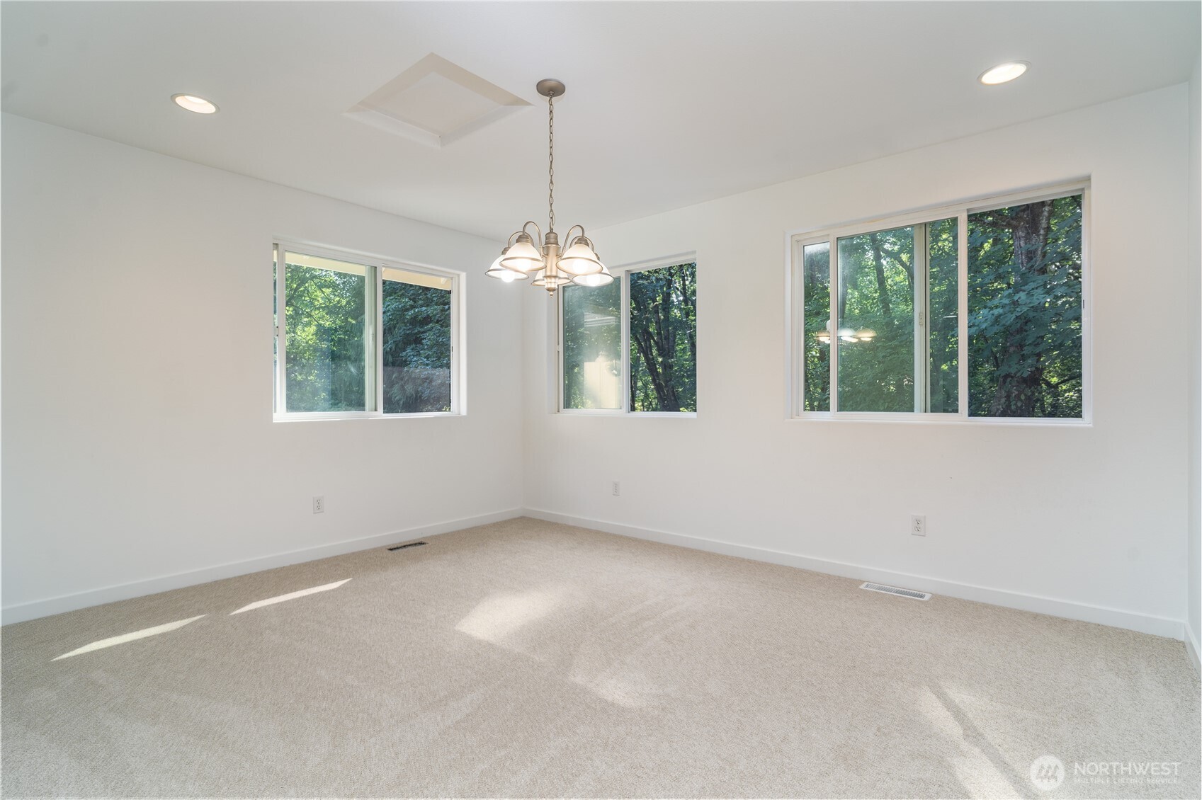 2104 Mark Street Northeast Lacey, WA 98516 - Photo 11 of 20