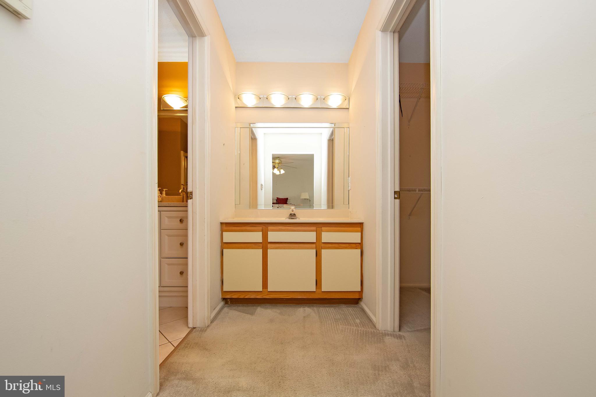 606 Cascade Drive South Mount Laurel, NJ 08054 - Photo 13 of 30 Primary bathroom