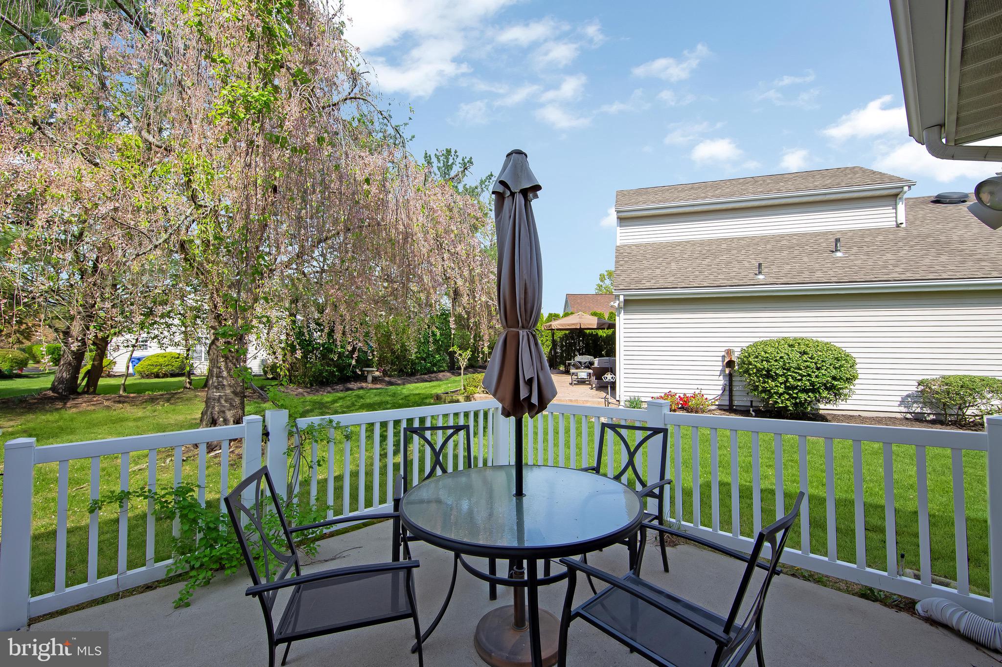 606 Cascade Drive South Mount Laurel, NJ 08054 - Photo 27 of 30 Drck