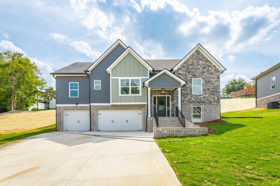 873 Live Oak Road Ringgold, GA 30736 - Photo 3 of 37 20250101151747881707000000-o