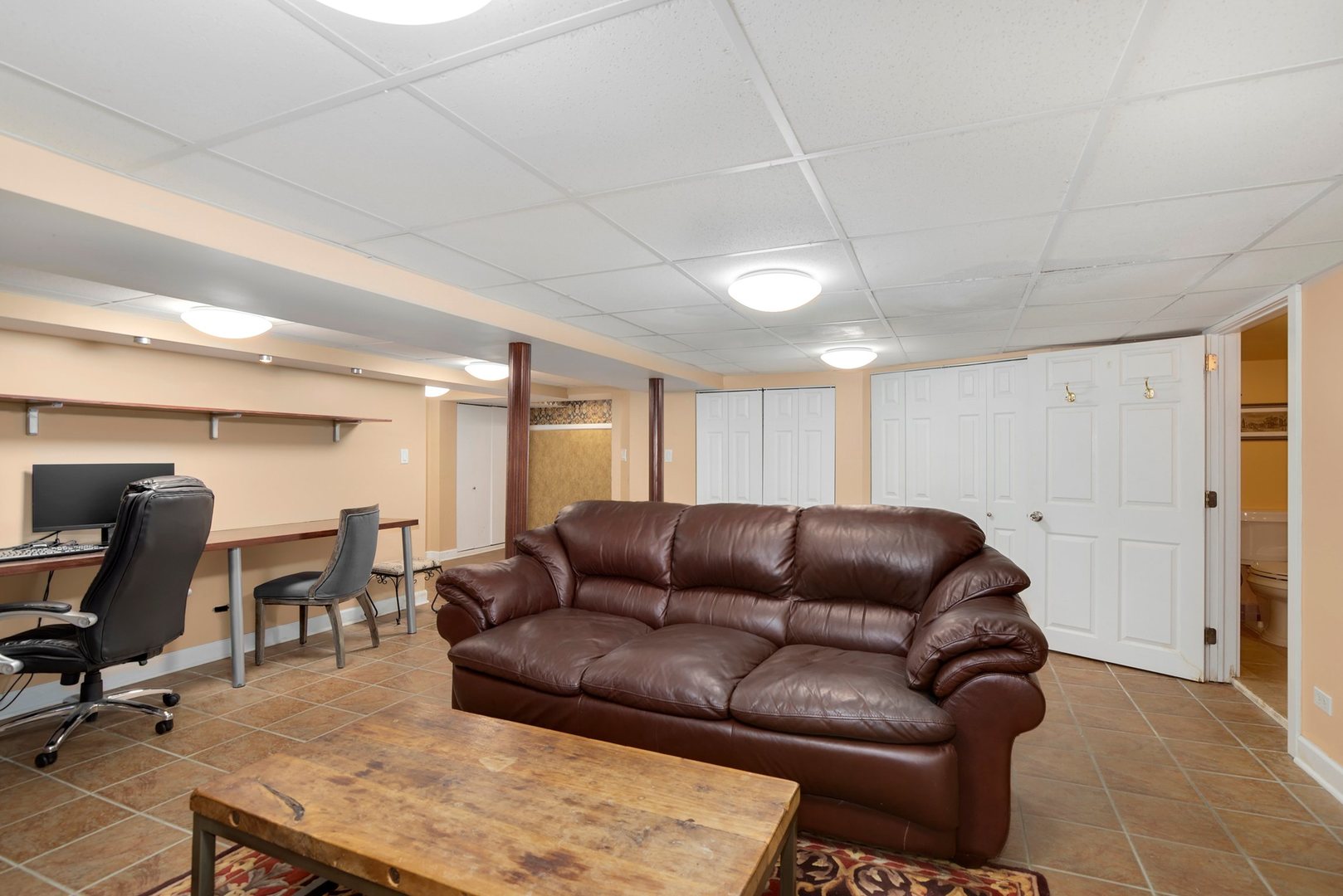 188 Olmsted Road Riverside, IL 60546 - Photo 29 of 35