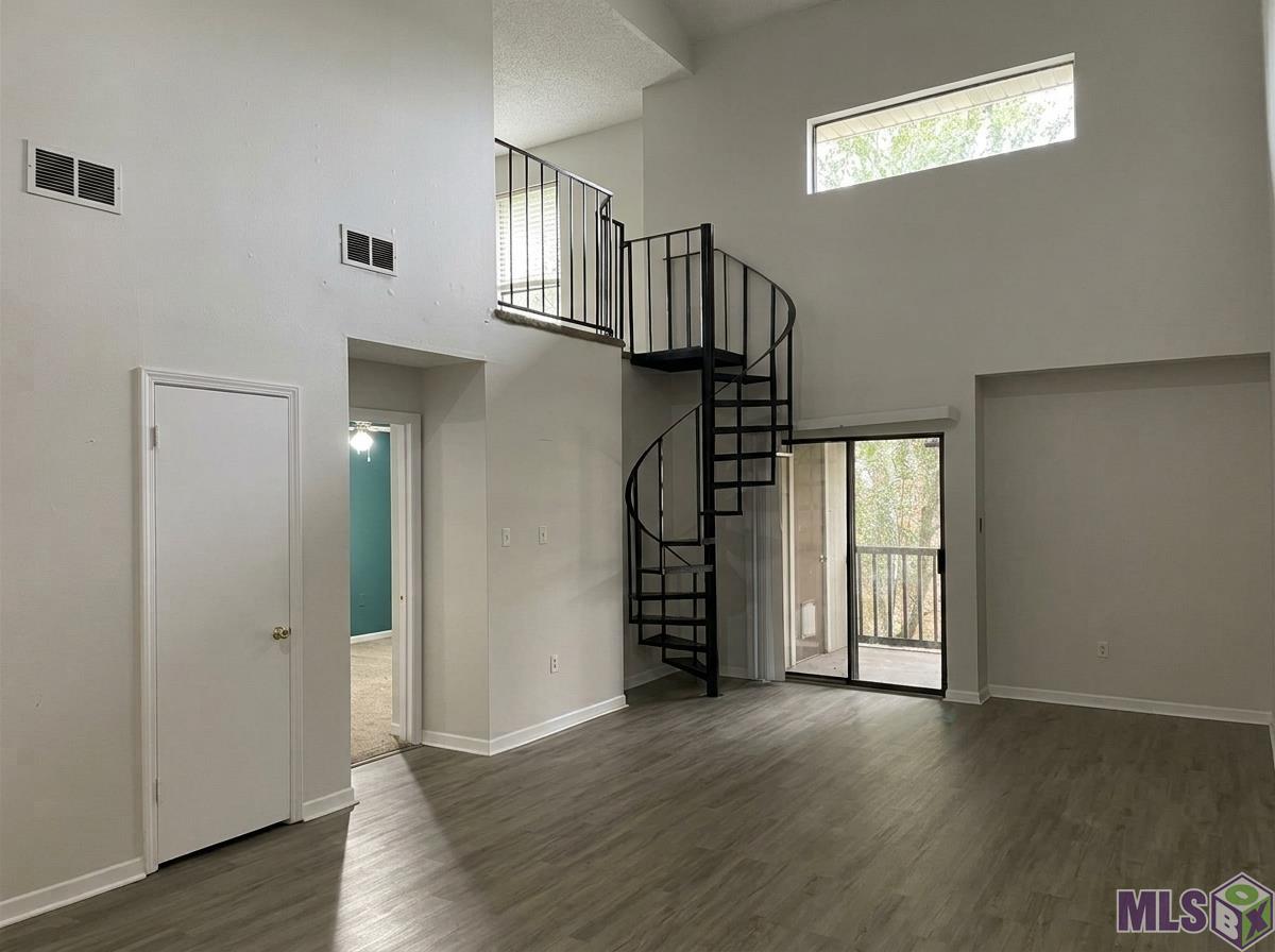 1806 South Brightside View Drive, Unit L Baton Rouge, LA 70820 - Photo 4 of 5 Gallery Image 4