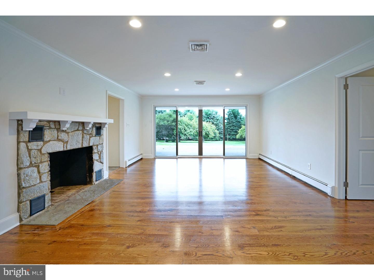 3785 Smoke Road Doylestown, PA 18902 - Photo 8 of 25 Gallery Image 8