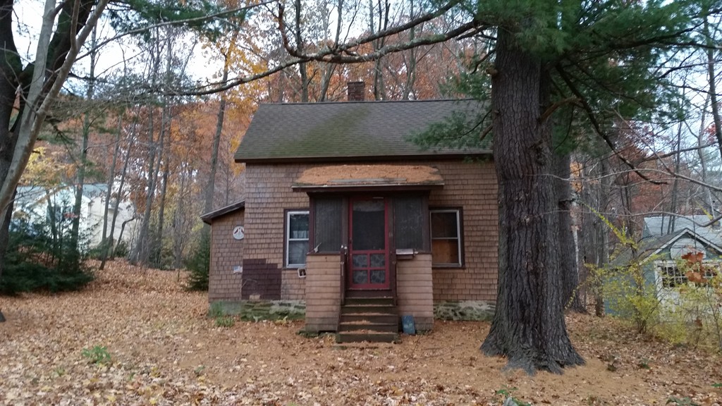 14 Dawson Road Worcester, MA 01602 - Photo 1 of 4 Gallery Image 1
