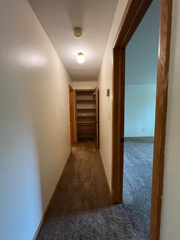 $1,300 | 1321 West Main Street, Unit 307, Lake Geneva, WI 53147