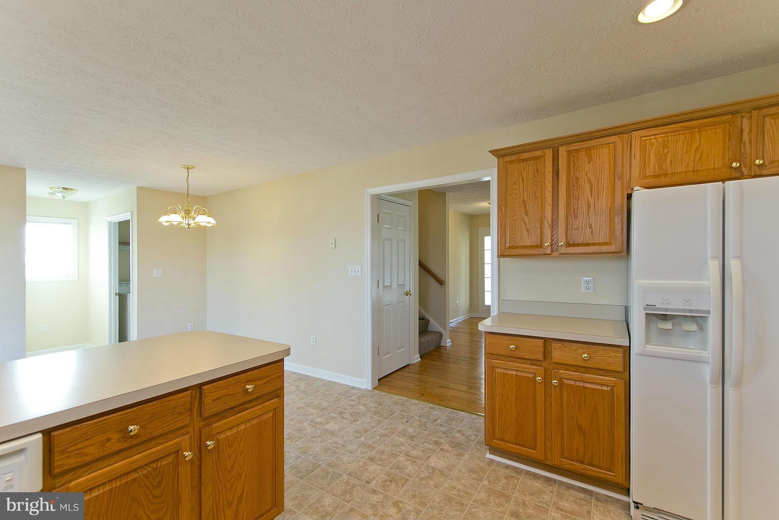 108 Mummert Circle Winchester, VA 22601 - Photo 12 of 28 Kitchen