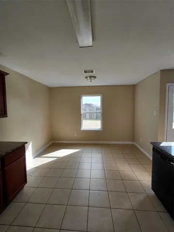 $1,800 | 8902 Stagewood Drive, Humble, TX 77338