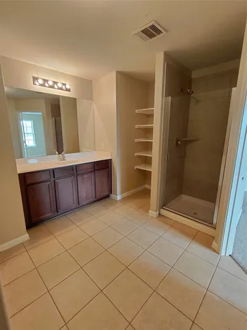 $1,800 | 8902 Stagewood Drive, Humble, TX 77338