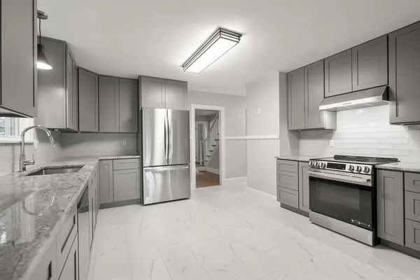 $3,250 | 4 Westborough Street, Worcester, MA 01604