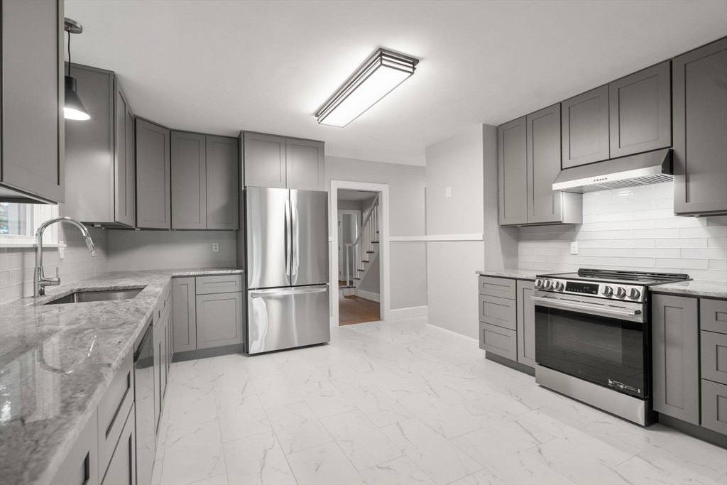 4 Westborough Street Worcester, MA 01604 - Photo 8 of 22