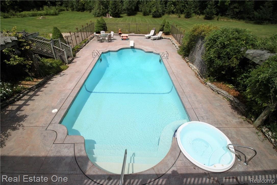 3851 Delano Road Oxford, MI 48371 - Photo 6 of 76 IMG_3919.JPG