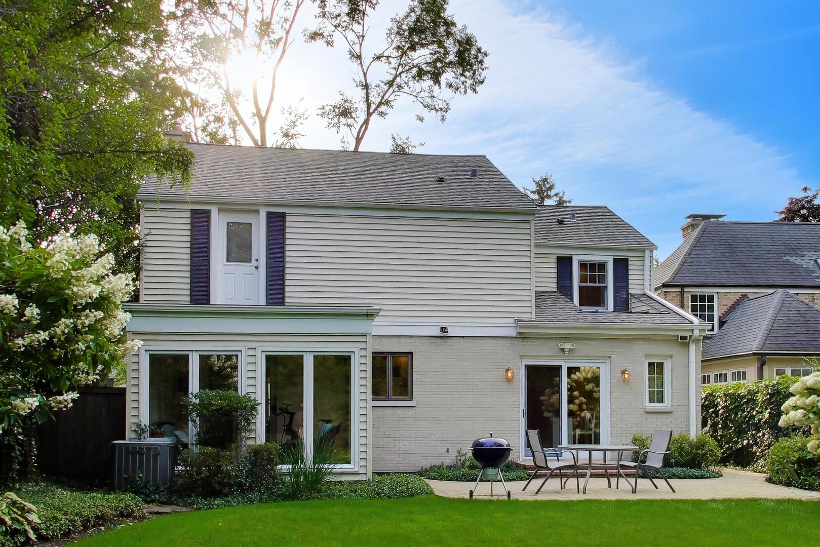 1020 Pontiac Road Wilmette, IL 60091 - Photo 24 of 33 Gallery Image 24