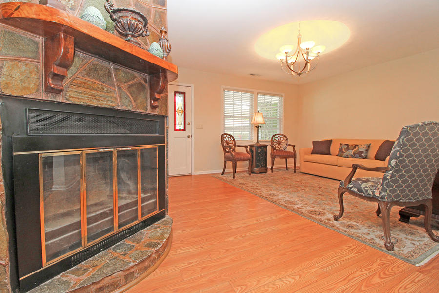 743 Hitching Post Road Charleston, SC 29414 - Photo 9 of 25 img_7290fini