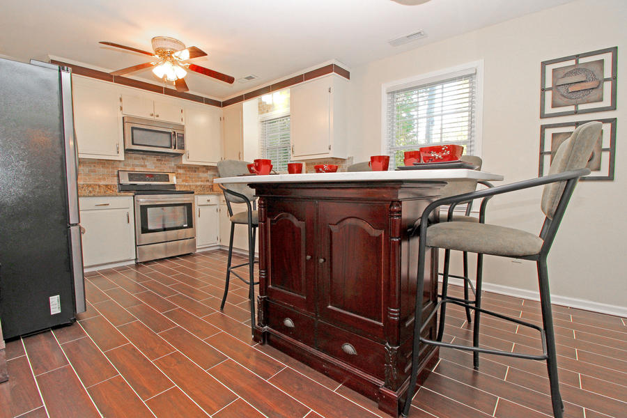 743 Hitching Post Road Charleston, SC 29414 - Photo 10 of 25 img_7295fini3