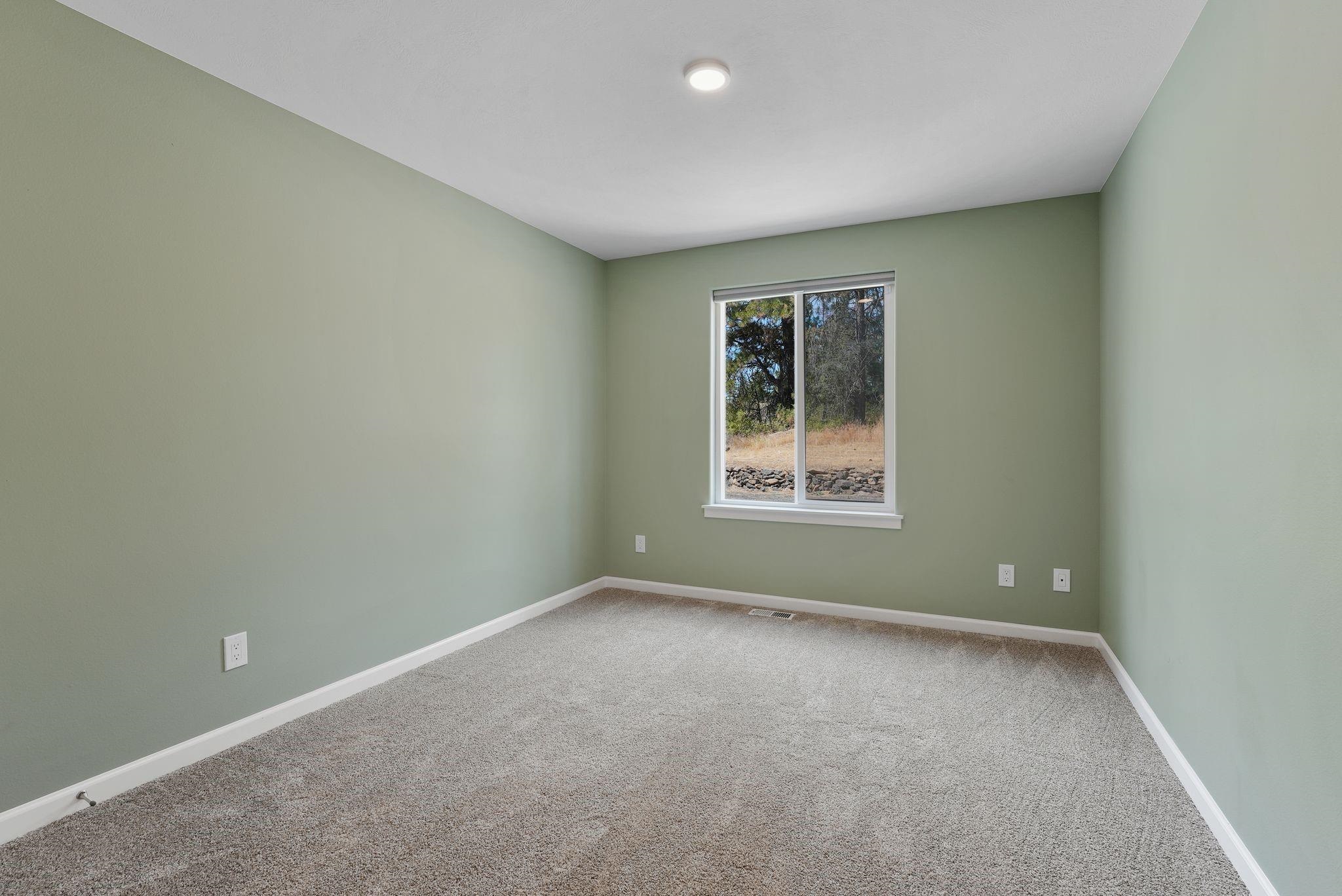 17712 West Burnett Road Nine Mile Falls, WA 99026 - Photo 20 of 46