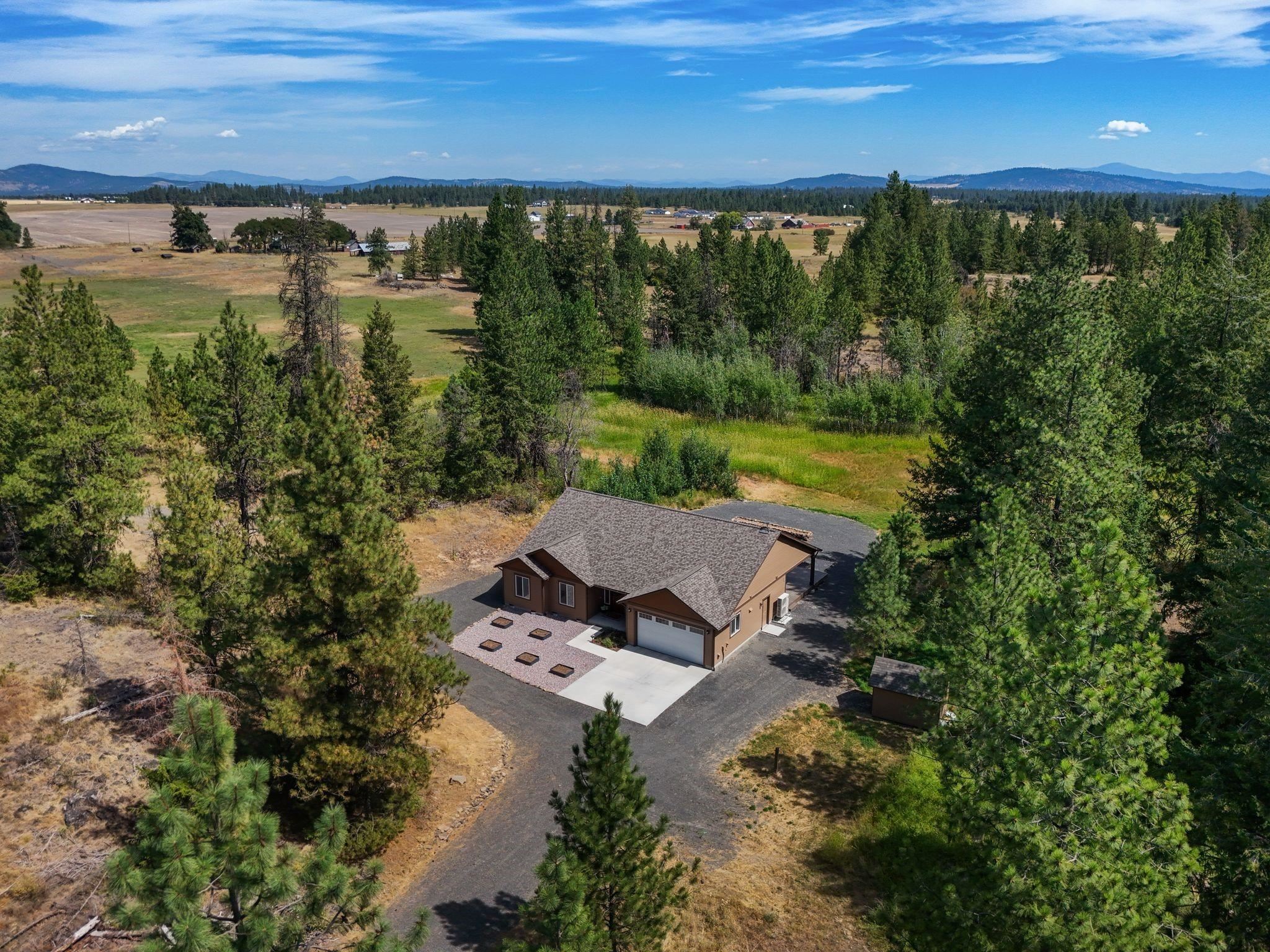 17712 West Burnett Road Nine Mile Falls, WA 99026 - Photo 37 of 46