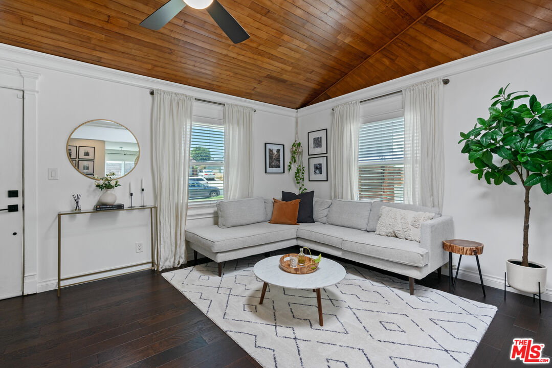 8000 Ramsgate Avenue Los Angeles, CA 90045 - Photo 2 of 23 a living room with furniture and a large window