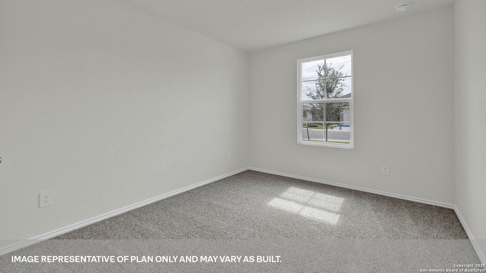 335 Boatman Cove Seguin, TX 78155 - Photo 4 of 38 an empty room with windows