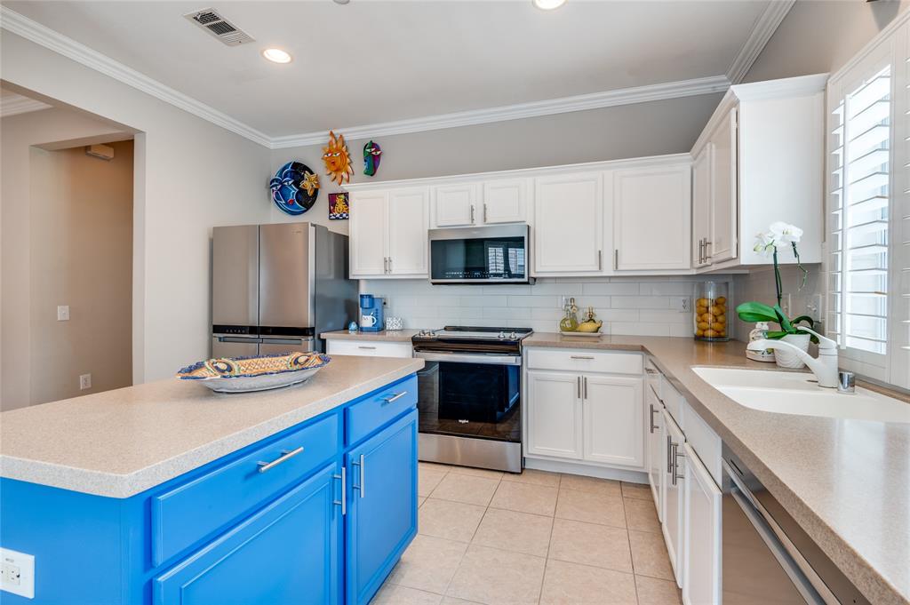 9908 Rockwall Road Plano, TX 75025 - Photo 8 of 16