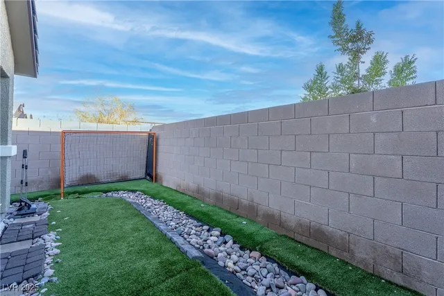 $374,000 | 7890 Aurora Sky Street, Unit 2, North Las Vegas, NV 89084