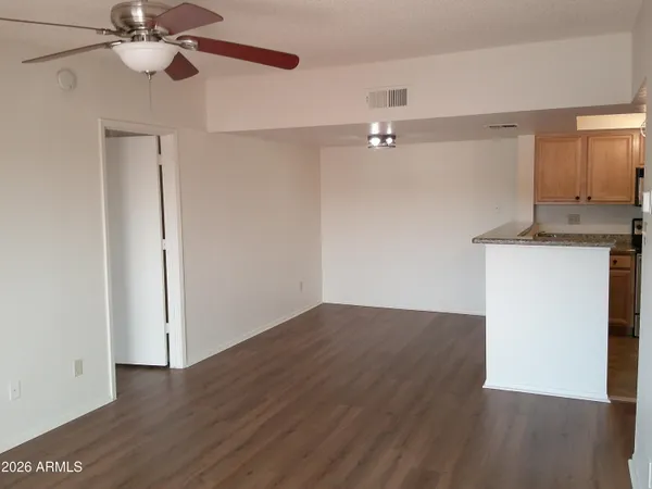 $239,900 | 5757 West Eugie Avenue, Unit 2113, Glendale, AZ 85304