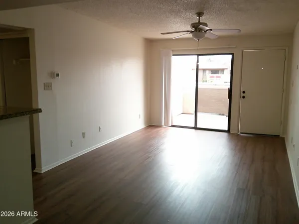 $239,900 | 5757 West Eugie Avenue, Unit 2113, Glendale, AZ 85304