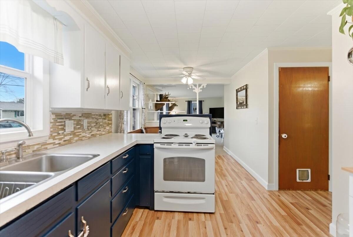 10 David Street Lisbon, ME 04252 - Photo 8 of 32 15-DSC02401
