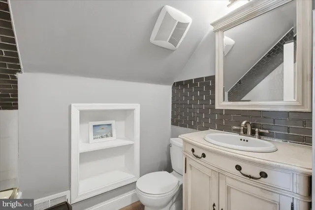 $769,000 | 13315 Pennypacker Lane, Fairfax, VA 22033