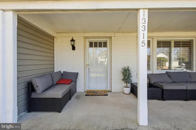 $769,000 | 13315 Pennypacker Lane, Fairfax, VA 22033