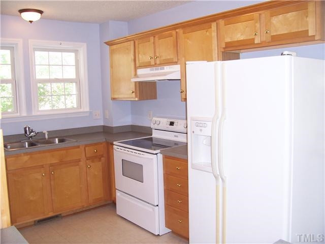 7205 Spanglers Spring Way Raleigh, NC 27610 - Photo 2 of 4 Photo 2